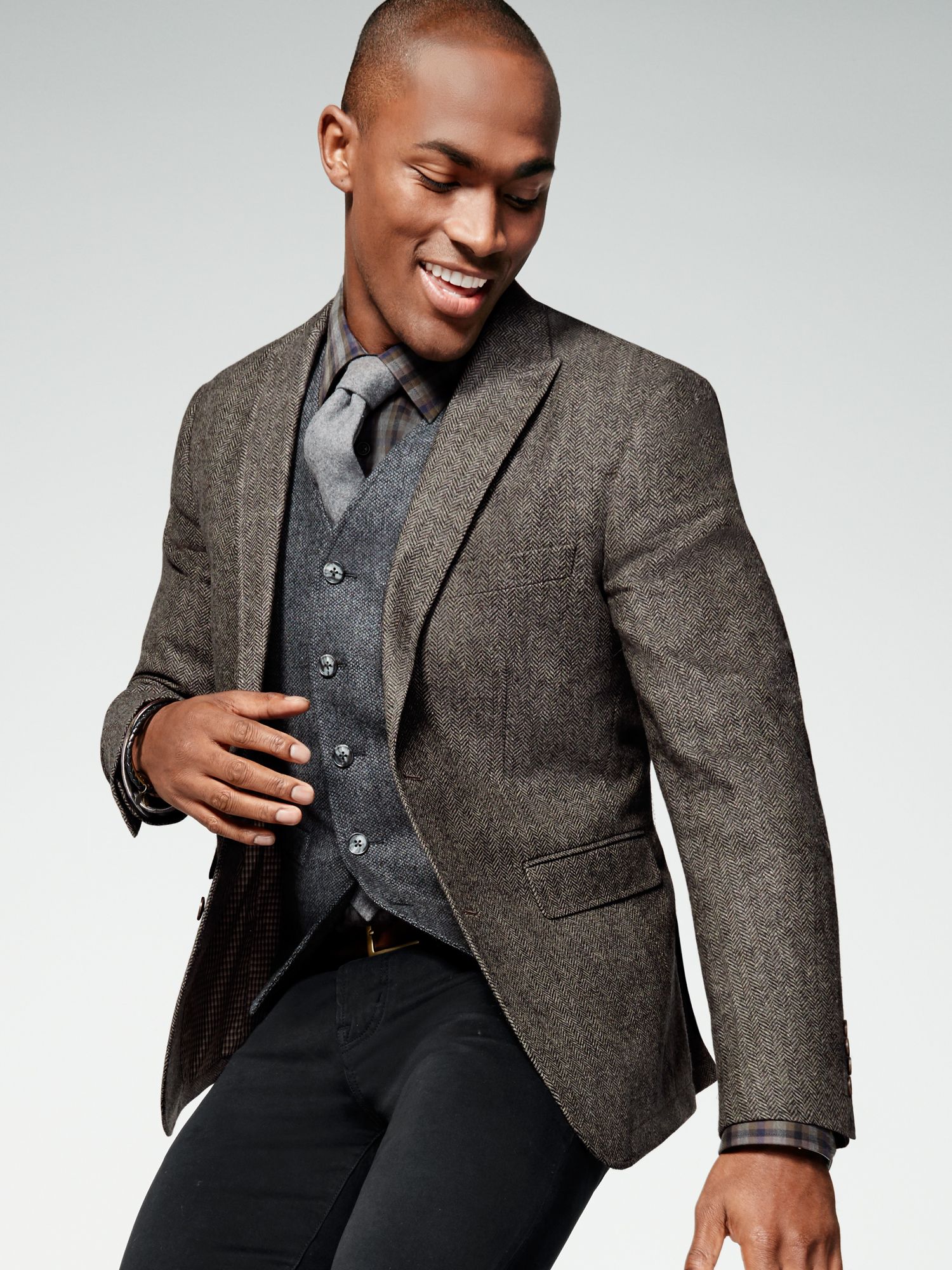 Looks For Men Styles By Occasion | Men's Wearhouse