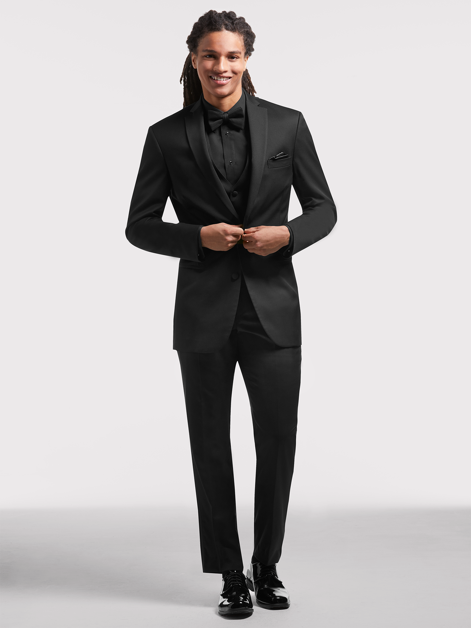 Black Tuxedo | BLACK by Vera Wang Tuxedo | Tuxedo Rental